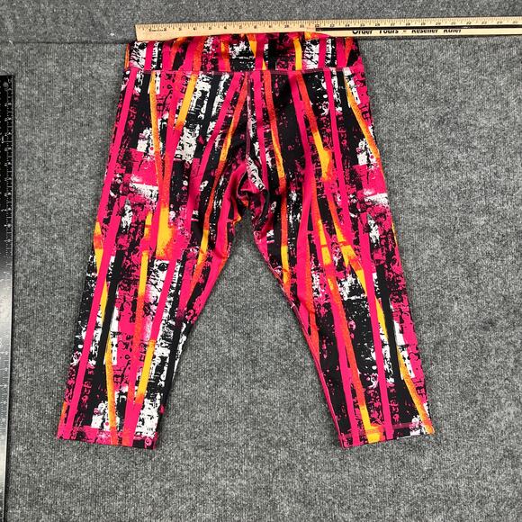 Reebok Capri Leggings Womens Size M Multicolor Abstract Print Stretch Activewear - Picture 8 of 10